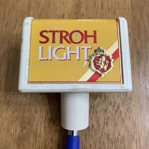 Stroh Light Beer Tap Handle White Plastic Angled 3 Inch Tall 03871​​